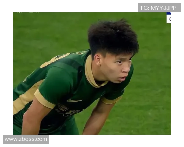 王钰栋精彩点射助力球队逆转浙江队展现出色个人实力与团队配合